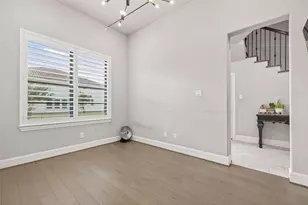 2435 Prairie Hollow Ln, Houston, TX 77077 - Photo 15