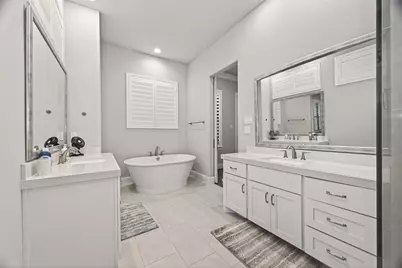 2435 Prairie Hollow Lane, Houston, TX 77077 - Photo 31