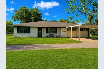 1710 North Road, Lake Jackson, TX 77566 - Photo 1