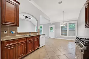 934 Genoa St, Houston, TX 77587 - Photo 13