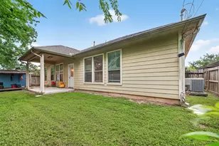 934 Genoa St, Houston, TX 77587 - Photo 29