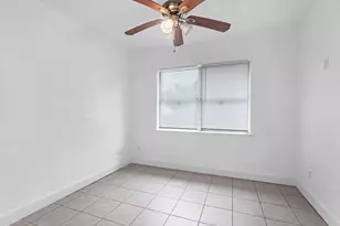 838 Rosewick St, Houston, TX 77015 - Photo 9