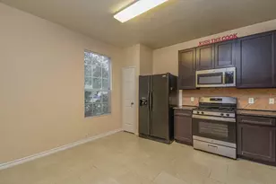 29704 Sullivan Oaks Dr, Spring, TX 77386 - Photo 3