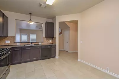 29704 Sullivan Oaks Drive, Spring, TX 77386 - Photo 5