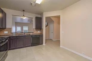 29704 Sullivan Oaks Dr, Spring, TX 77386 - Photo 5