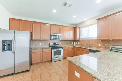 5418 Lilac Grove Lane, Rosharon, TX 77583 - Photo 7