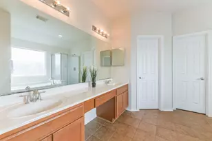 5418 Lilac Grove Ln, Rosharon, TX 77583 - Photo 11