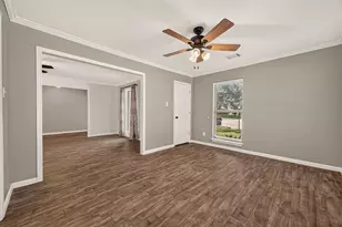 5414 Crown Colony, Houston, TX 77069 - Photo 15