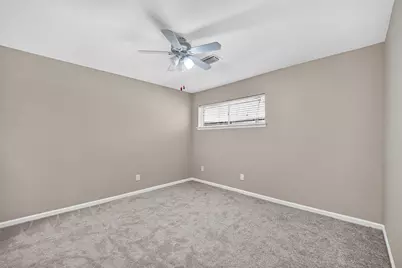 6038 Cartagena Street, Houston, TX 77035 - Photo 33