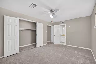 6038 Cartagena St, Houston, TX 77035 - Photo 37