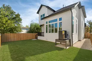 1103 E 37th St, Houston, TX 77022 - Photo 43