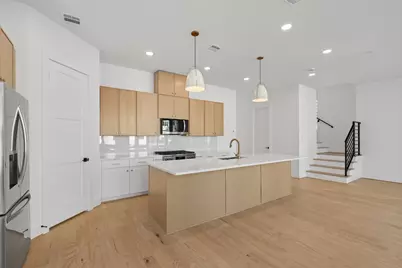 1103 E 37th Street, Houston, TX 77022 - Photo 9