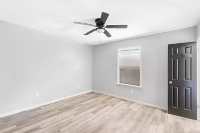 234 Bay Oaks Drive, La Porte, TX 77571 - Photo 11