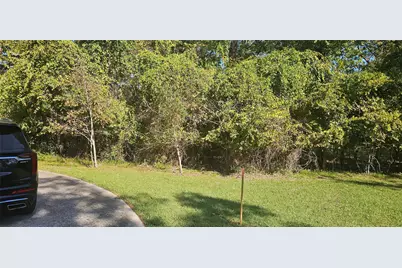 149 Springs Edge Drive, Conroe, TX 77356 - Photo 3