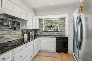 207 Lochnell Dr, Houston, TX 77062 - Photo 11