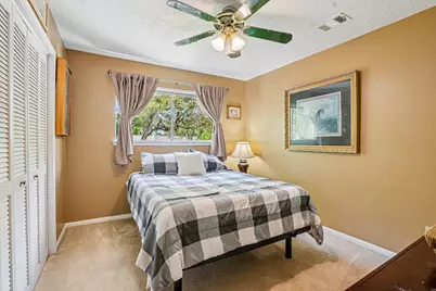 207 Lochnell Drive, Houston, TX 77062 - Photo 27