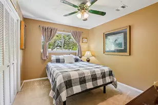 207 Lochnell Dr, Houston, TX 77062 - Photo 27