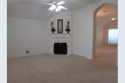 2617 15th Street N, Texas City, TX 77590 - Photo 3