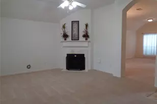 2617 15th St N, Texas City, TX 77590 - Photo 3