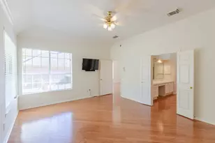 2434 Fairway Pointe Dr, League City, TX 77573 - Photo 7