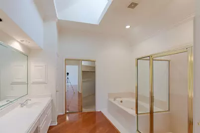 2434 Fairway Pointe Drive, League City, TX 77573 - Photo 9