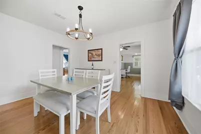 100 E Tom Green Street, Brenham, TX 77833 - Photo 7