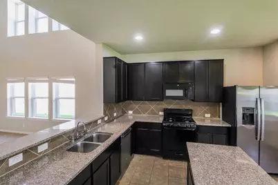 7901 Beryl Court, Texas City, TX 77591 - Photo 5