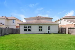 7901 Beryl Ct, Texas City, TX 77591 - Photo 19