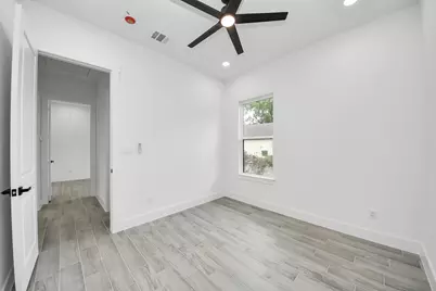 1904 Bell Street, Dayton, TX 77535 - Photo 23