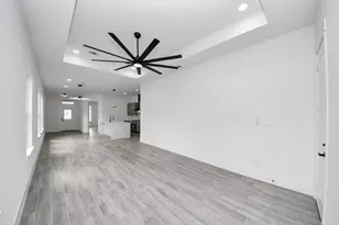 1904 Bell St, Dayton, TX 77535 - Photo 5