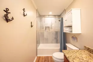 18115 Shaman Dr, Galveston, TX 77554 - Photo 17