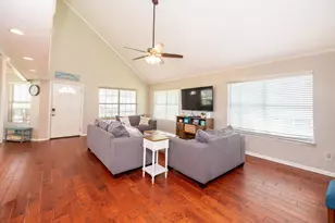 18115 Shaman Dr, Galveston, TX 77554 - Photo 11