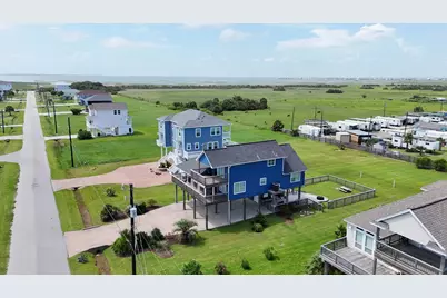 18115 Shaman Drive, Galveston, TX 77554 - Photo 27