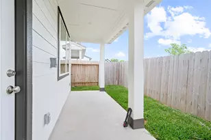 3115 Skyrock Dr, Houston, TX 77063 - Photo 37
