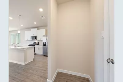 3115 Skyrock Drive, Houston, TX 77063 - Photo 15