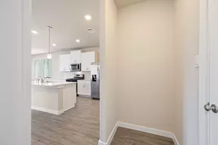 3115 Skyrock Dr, Houston, TX 77063 - Photo 15