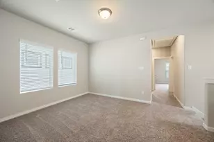 3115 Skyrock Dr, Houston, TX 77063 - Photo 21