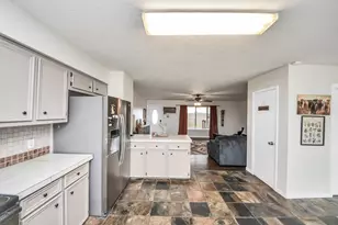 13103 County Rd 65, Rosharon, TX 77583 - Photo 13