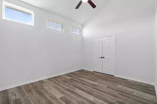 30 April Point Dr S, Conroe, TX 77356 - Photo 21