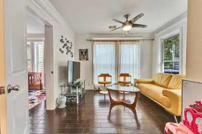 827 W 19th Street and 829 W 19th Street, Houston, TX 77008 - Photo 17