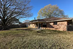1304 Allison St, Brenham, TX 77833 - Photo 27