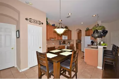 3718 Tumbling Falls Drive, Manvel, TX 77578 - Photo 15