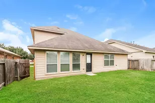 827 Frontera, Richmond, TX 77406 - Photo 3