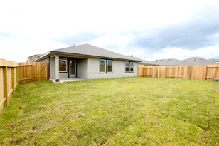 8215 Brahman Ln, Rosharon, TX 77583 - Photo 17
