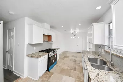 9026 S Ferndale Place Drive, Houston, TX 77064 - Photo 27