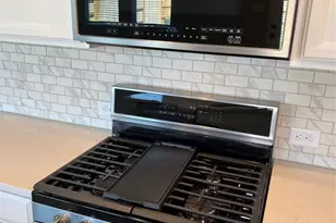 5635 Giving Grace Wy, Houston, TX 77048 - Photo 5