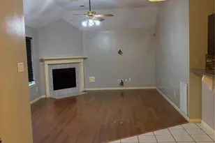 16111 April Ridge Dr, Houston, TX 77083 - Photo 7