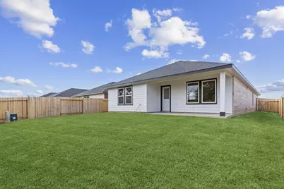 523 Robin Street, Angleton, TX 77515 - Photo 17