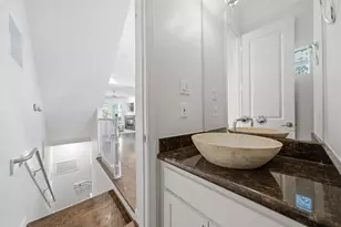 516 Asbury St, Houston, TX 77007 - Photo 13