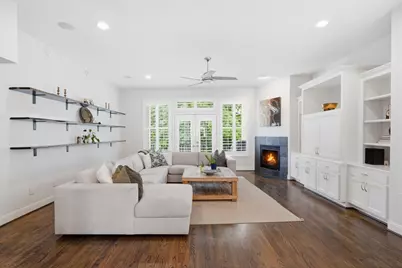 516 Asbury Street, Houston, TX 77007 - Photo 3